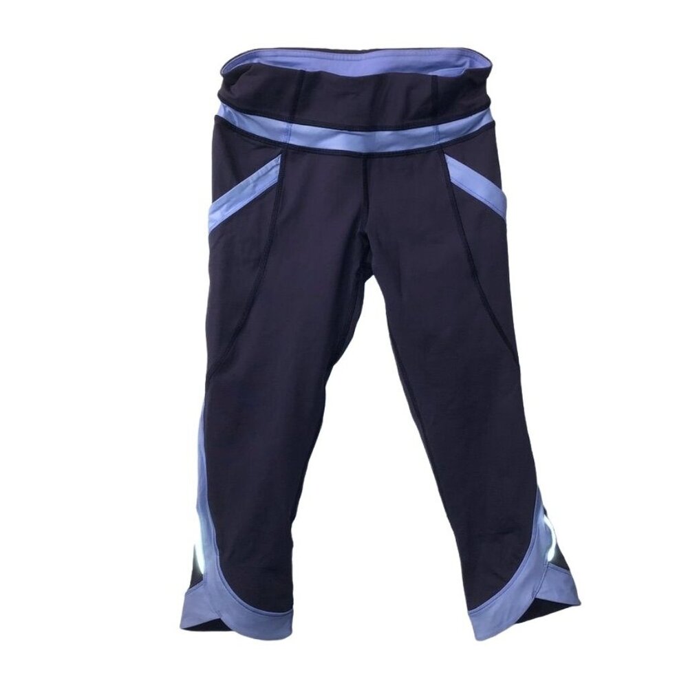 lululemon Chase Me Crop II Cadet Blue Lullaby Size 4 womens Capri workout yoga